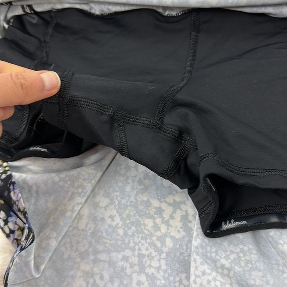Lululemon Pace Rival Skirt *No Panels 13" Floral Metropolis Multi / Bl - Picture 5 of 9